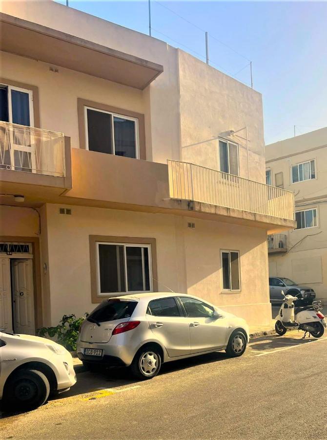 Smart Hostel Birkirkara Exterior foto