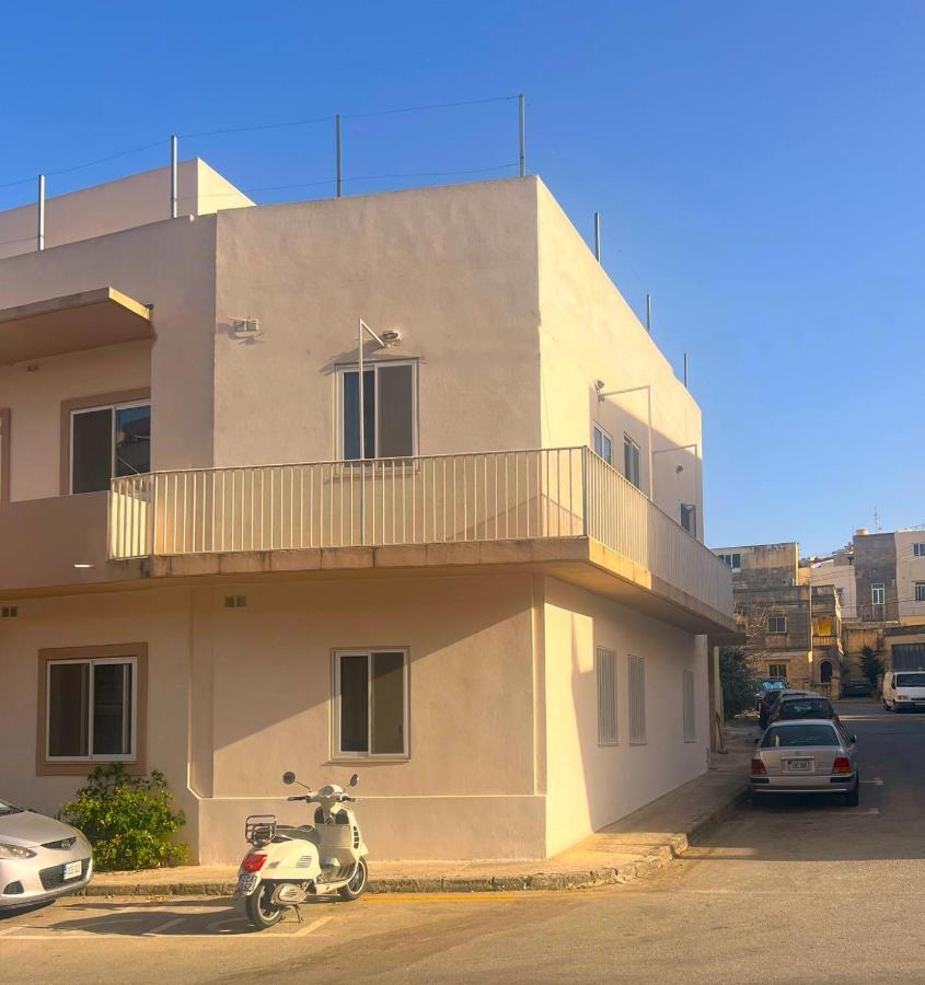 Smart Hostel Birkirkara Exterior foto