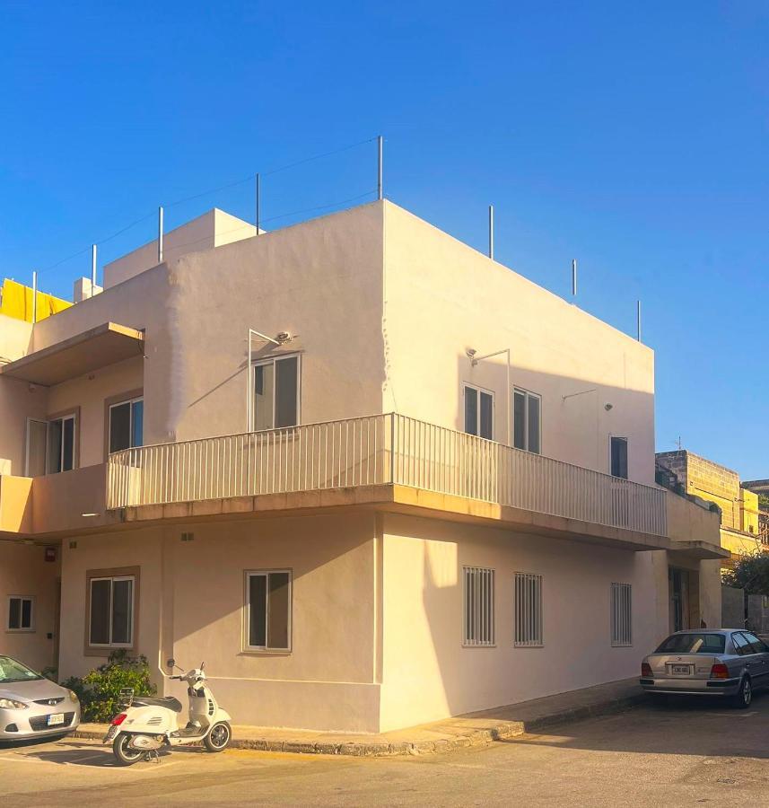 Smart Hostel Birkirkara Exterior foto